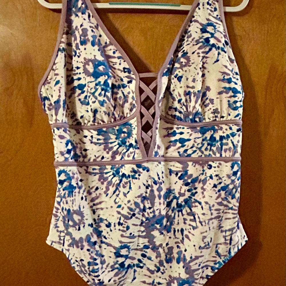 ADORE ME Plus 3X One Piece Swimsuit - Purple and Blue Splash
